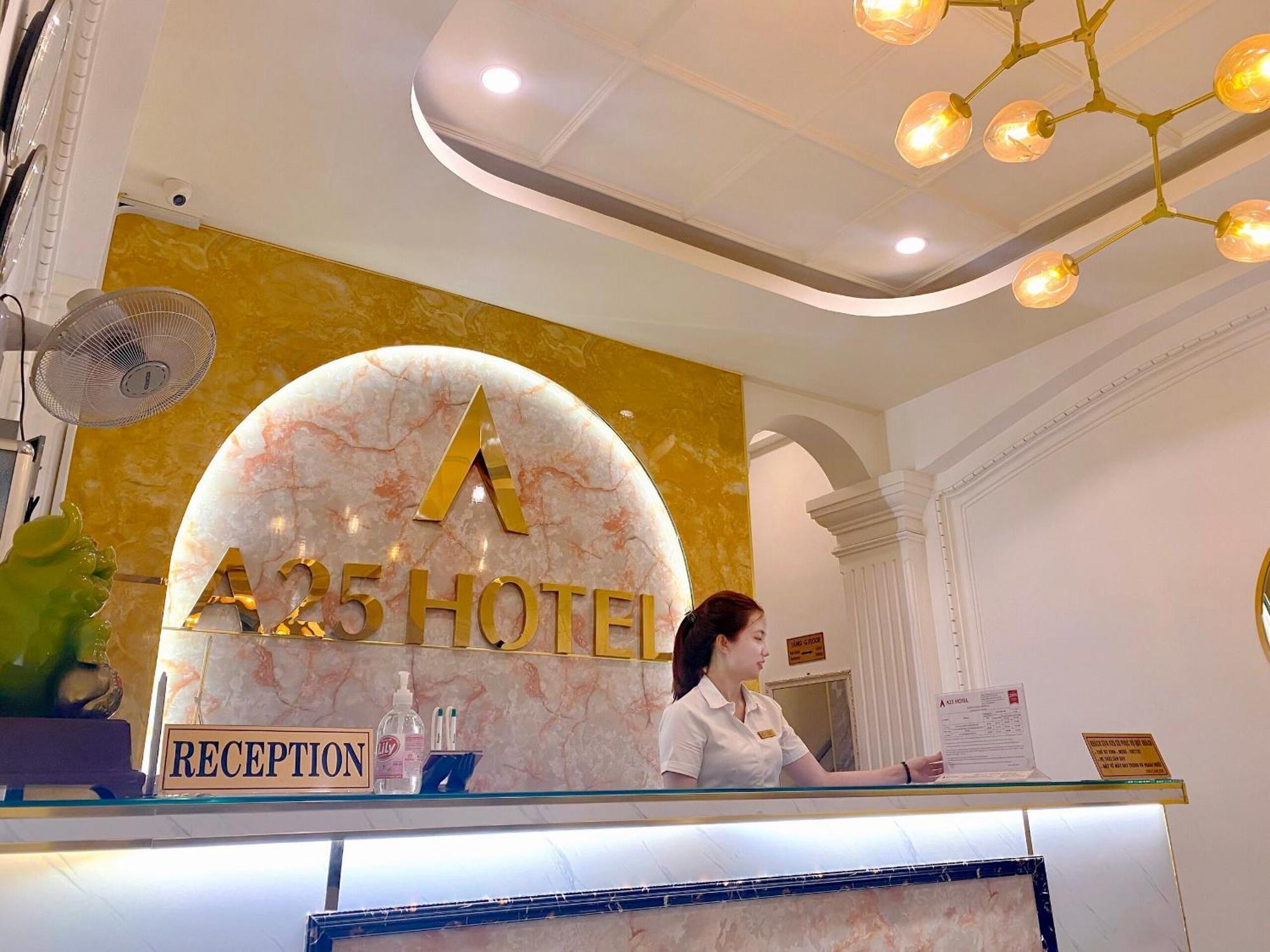 A25 Hotel - 167 Pham Ngu Lao Thành Pho Ho Chí Minh Esterno foto